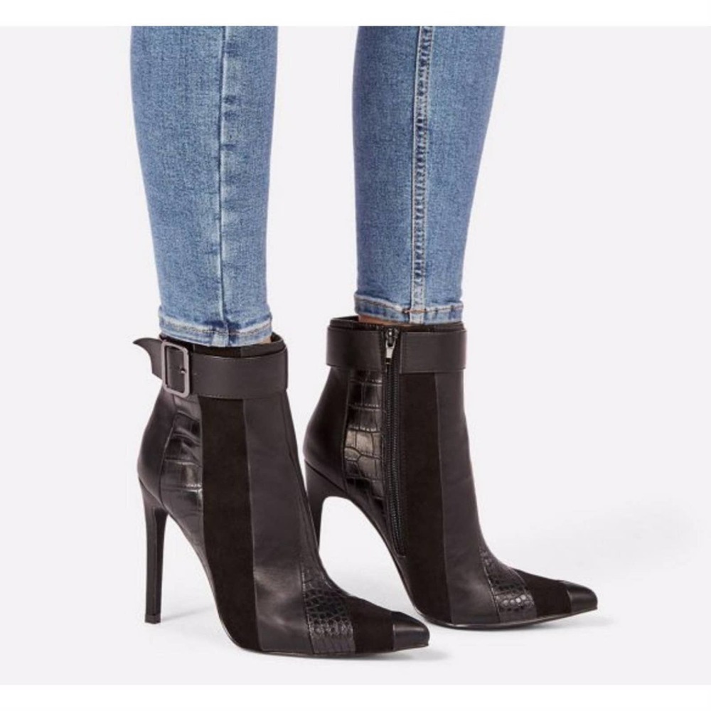 justfab, black heel boots SZ. 9 #016